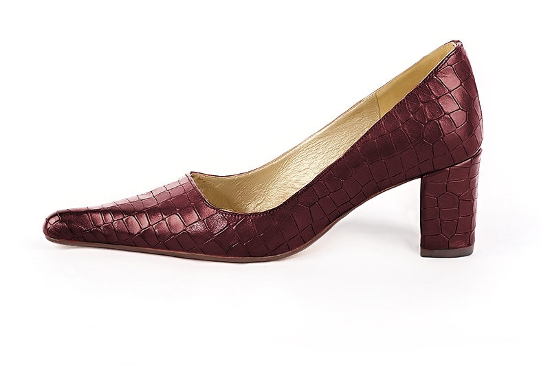 Burgundy red women's dress pumps,with a square neckline. Pointed toe. Medium block heels. Profile view - Florence KOOIJMAN